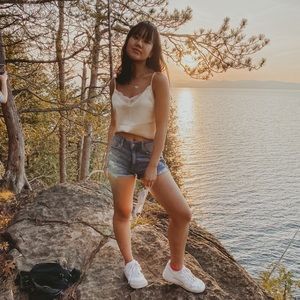 Meet your Posher, Emma